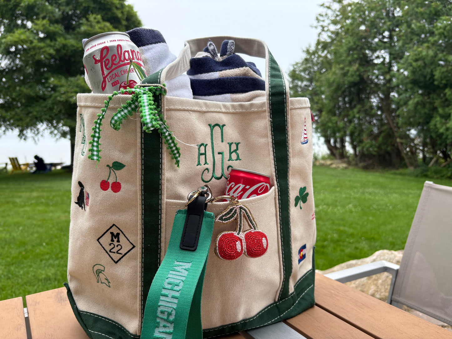 Icon-IC Boat Tote Medium